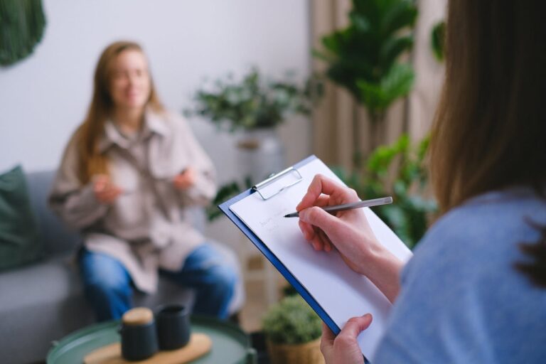 Read more about the article Ψυχοθεραπεύτρια στην Αθήνα: Πώς να επιλέξετε την κατάλληλη επαγγελματία για εσάς